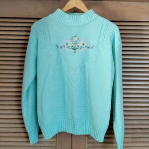 Vintage 1990s Mint Pastel Knit Mock Turtleneck Sweater Flower Heart Embroidery S